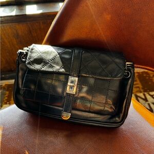 CHANEL VINTAGE MADEMOISELLE LOCK ACCORDION FLAP